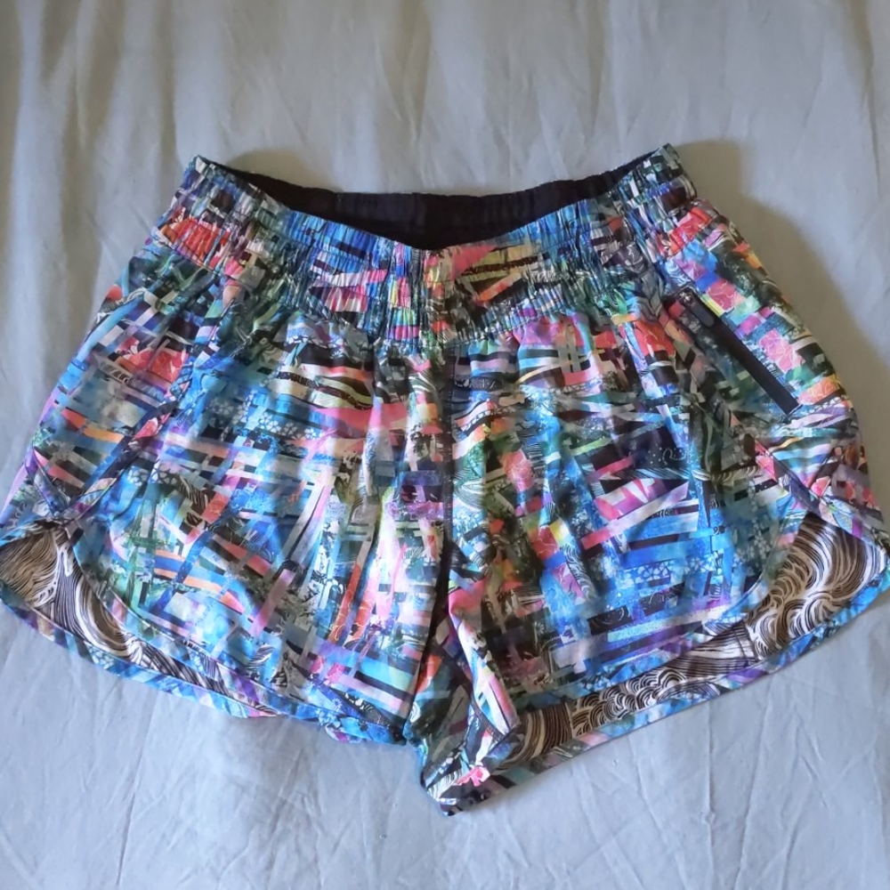 Lululemon tracker short
